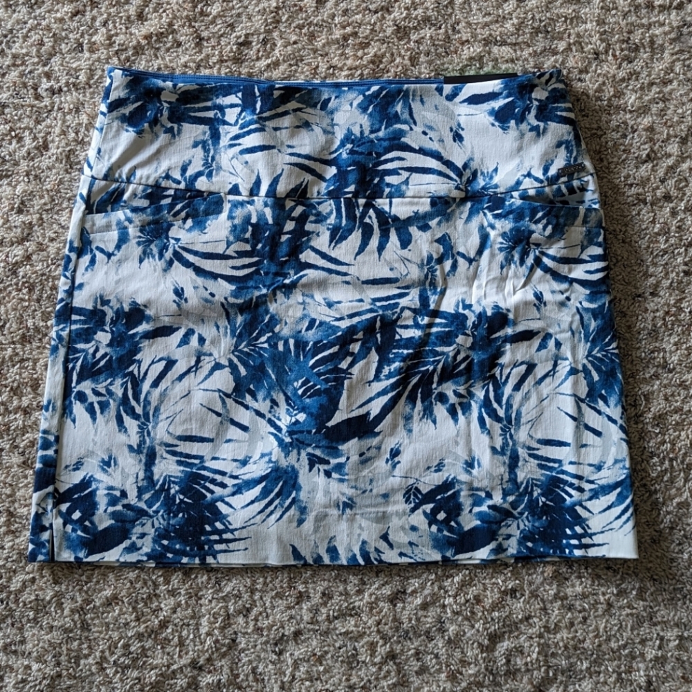 Tropical Skirt with tummy-control and hidden shorts